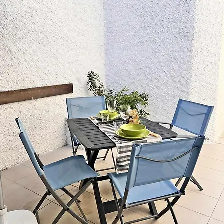 Apartment Petite Riviere In Centro A
